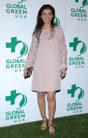 Illustration for article titled When Stars Go Green, Fashion Suffers